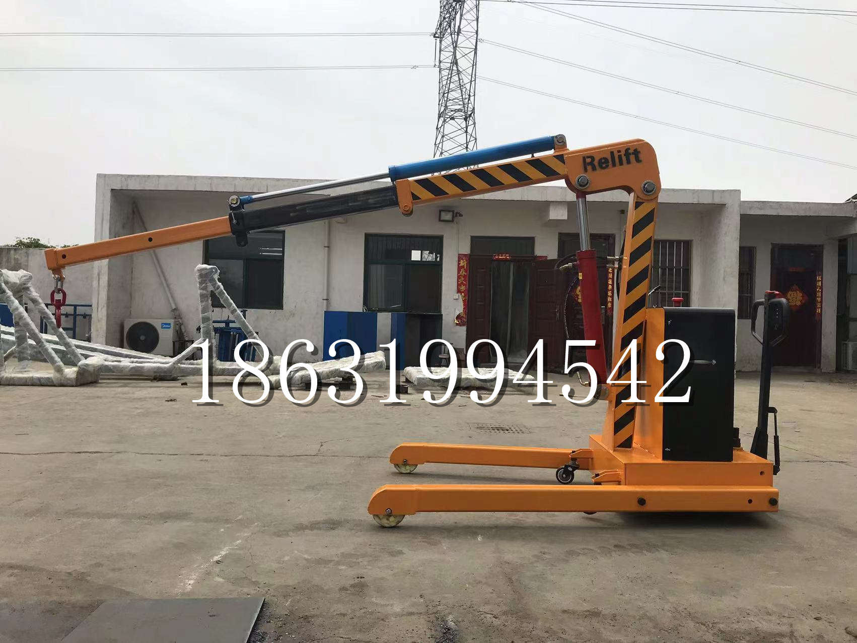 张家口市久征定做3吨三轮随车吊 农用园林绿化移树吊 平板工程用小吊机